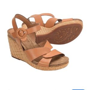 Sofft Brown Strappy Sandals Casual Summer Style